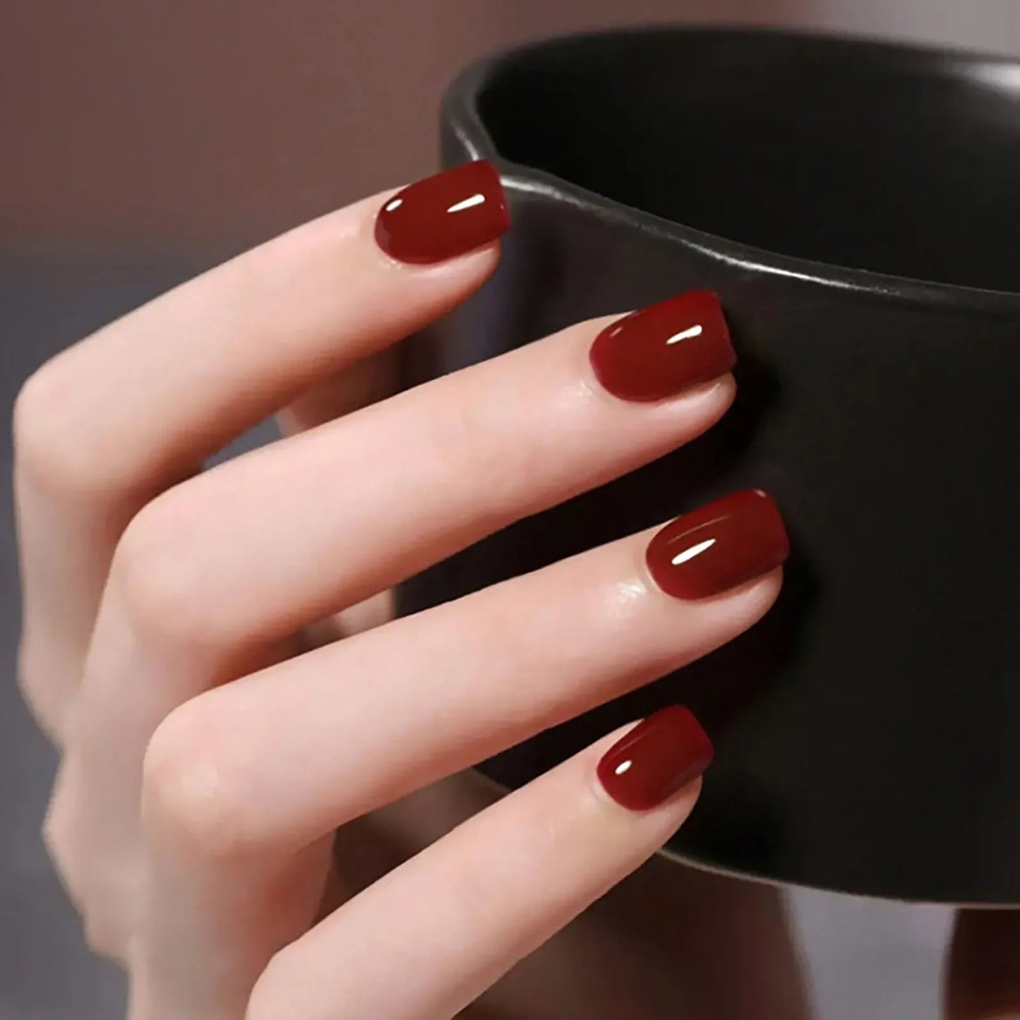 Almond Shape Mid-length Black Fake Nail Set-2