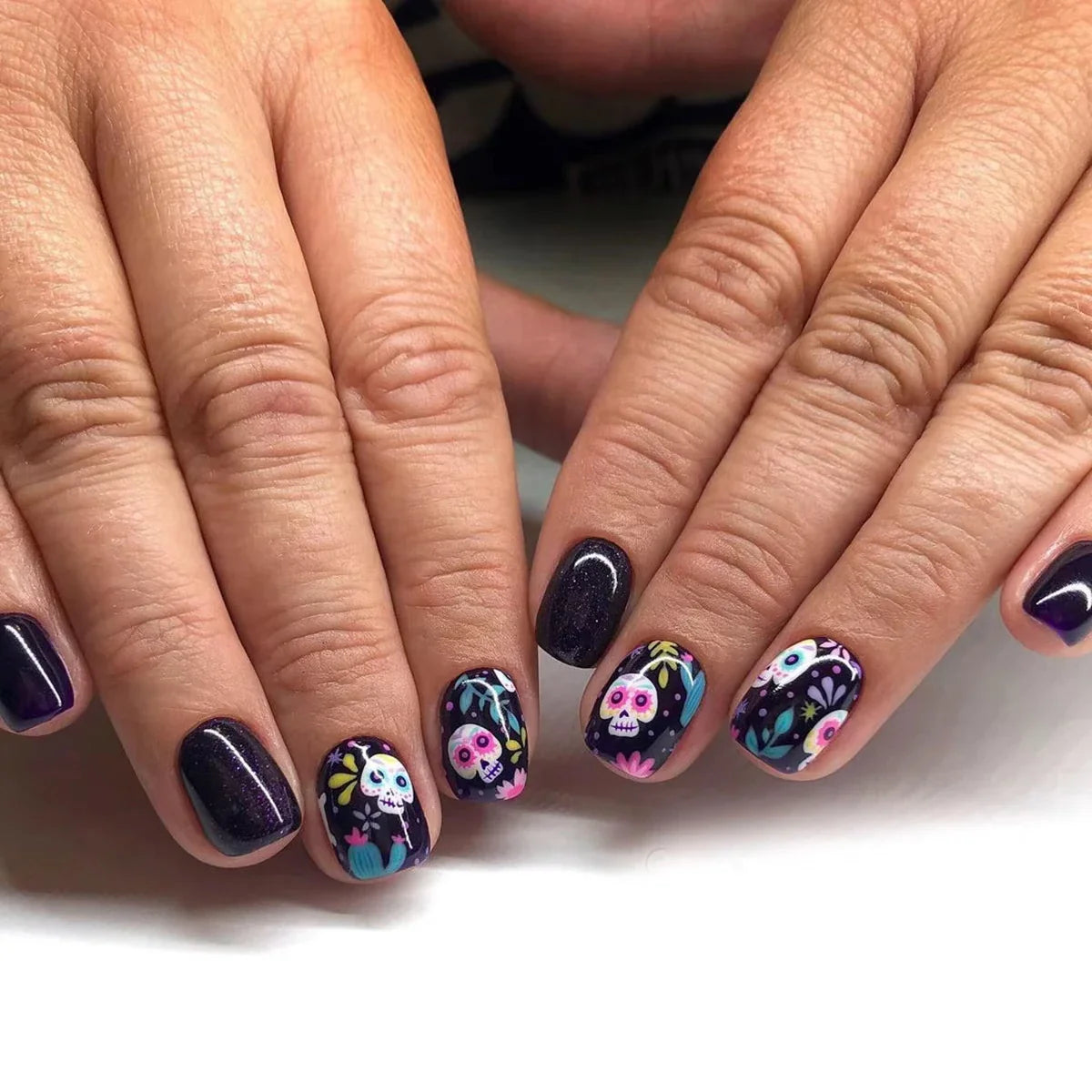 Black Halloween Press-on Nails-11
