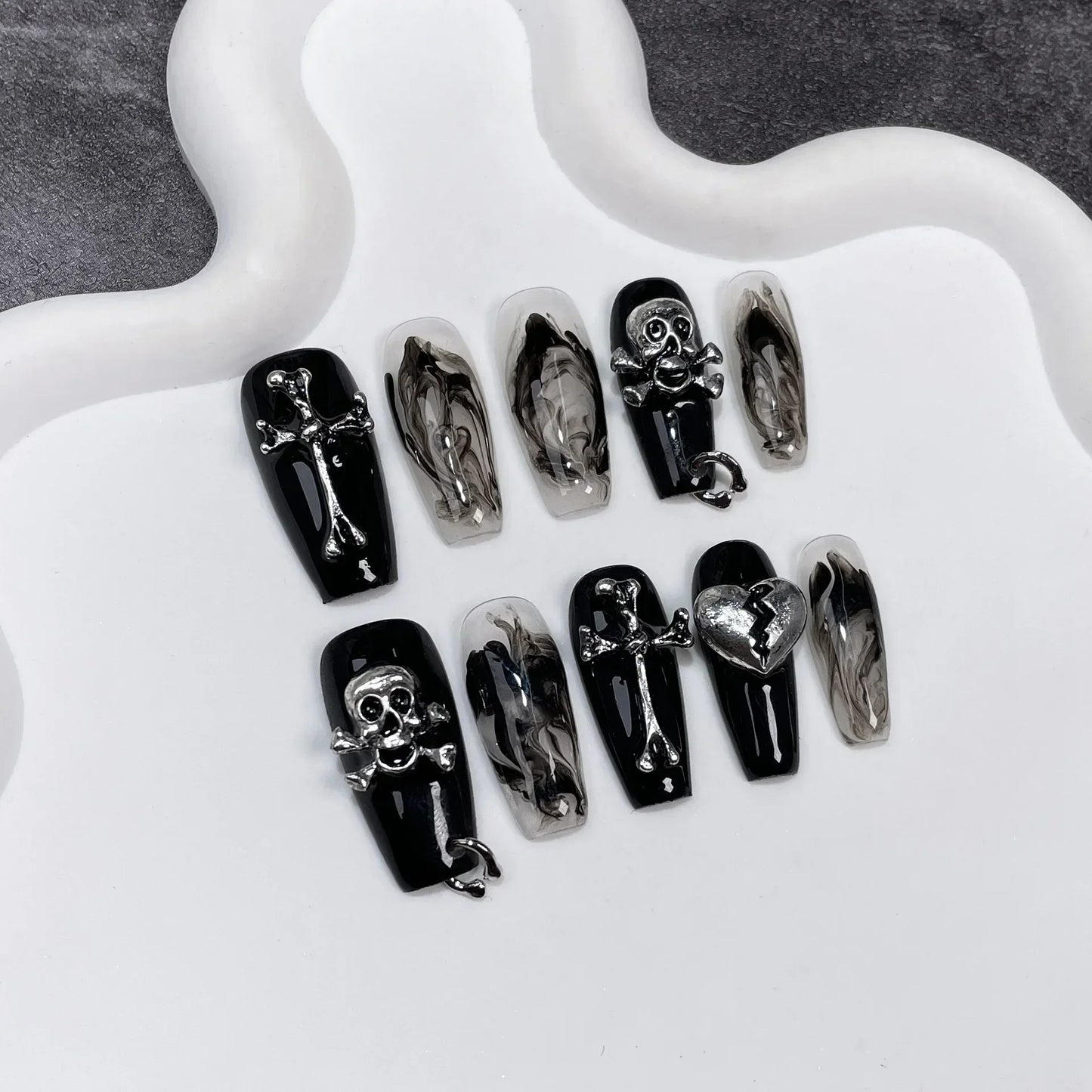 Black Handmade Press On Nails-13