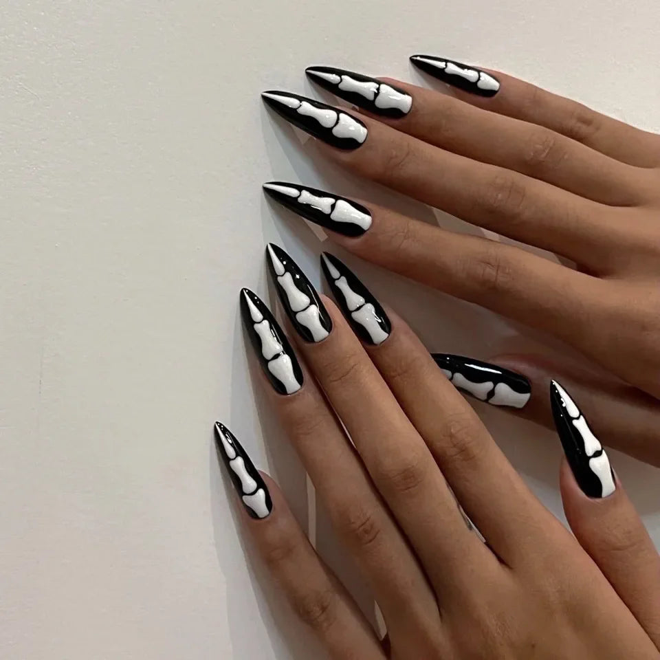 Blood-Curdling Nail Set-5