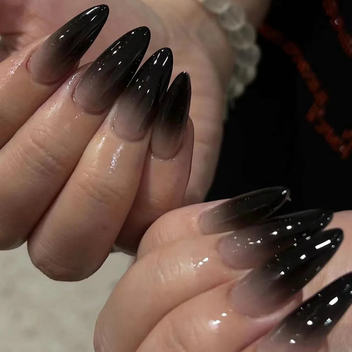 Chic Black Butterfly Nail Set-16