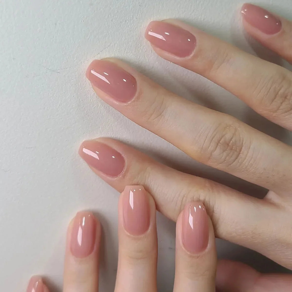 Gradient White Fake Nail Short Square Ballet Simple False Nails-58