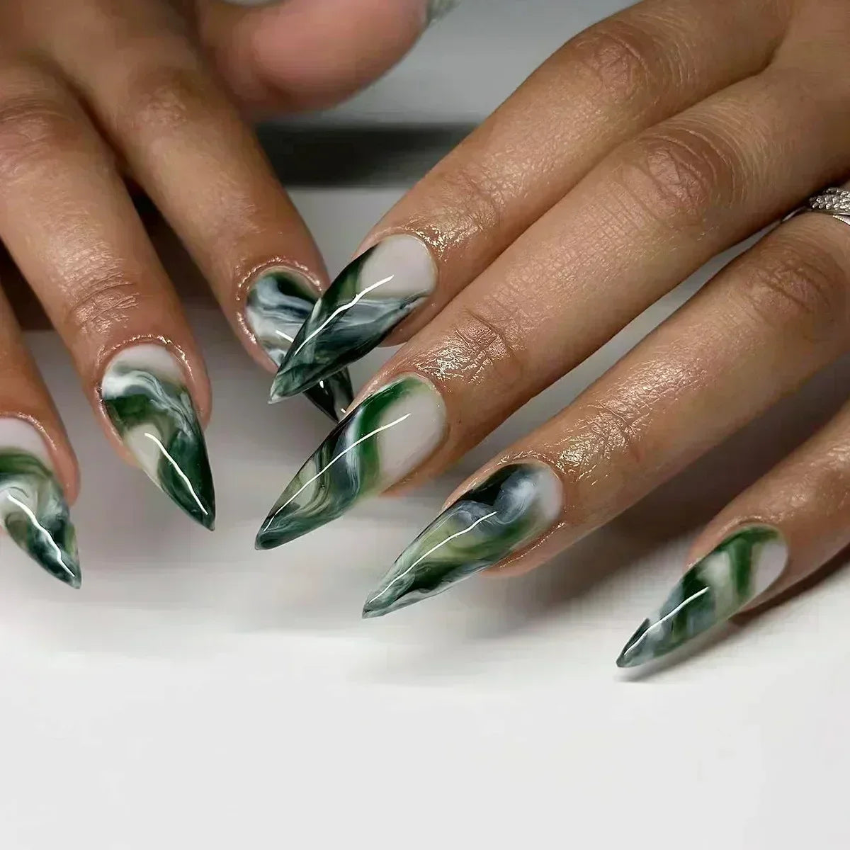 Stiletto Press-On Nails Set-46