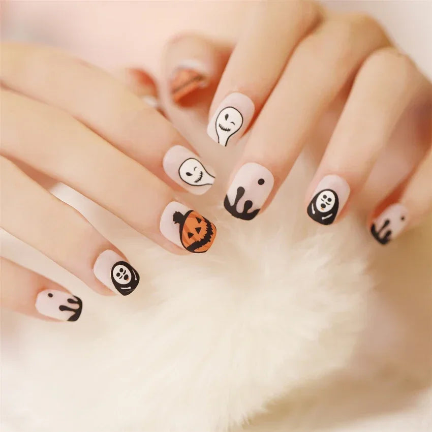 Spooktacular Press-On Nails-11