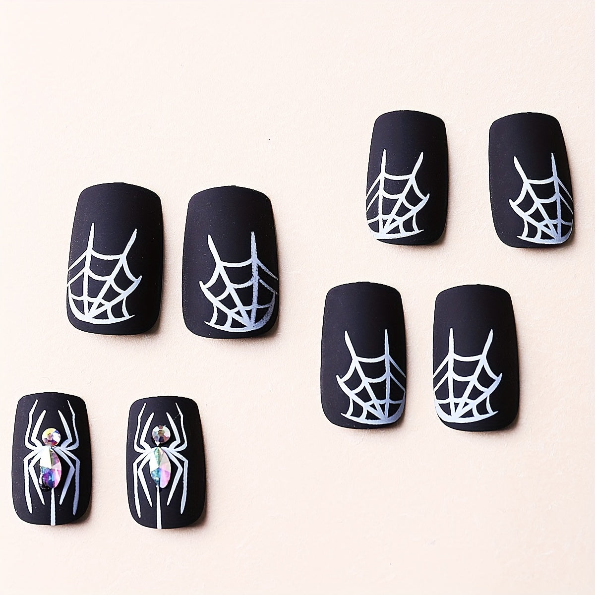 Spooky Chic Press-on Nails-3