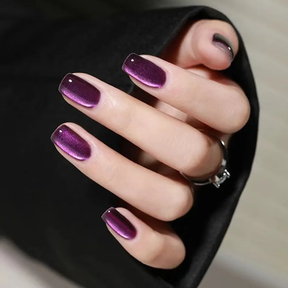 Glamourous Cat's Eye Press-On Nails-2