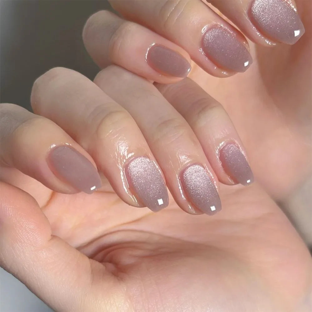 Glamourous Cat's Eye Press-On Nails-4