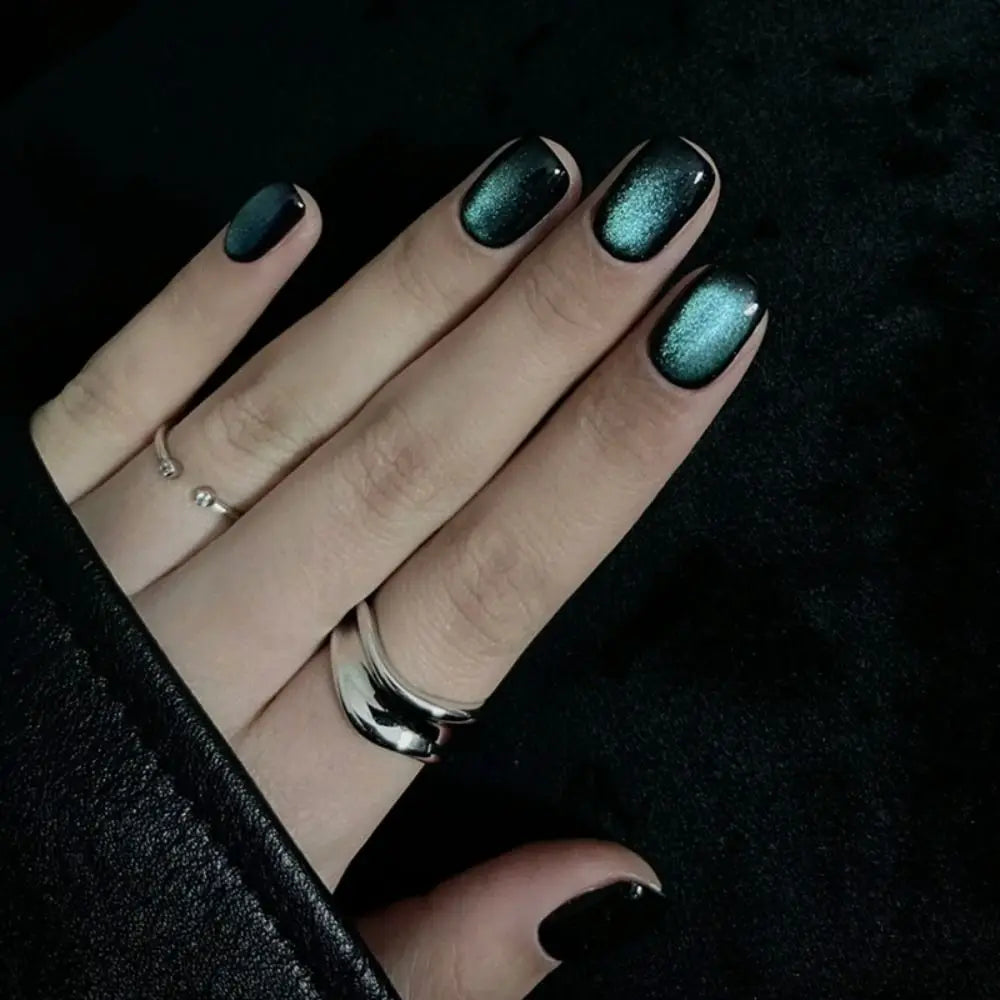 Glamourous Cat's Eye Press-On Nails-11