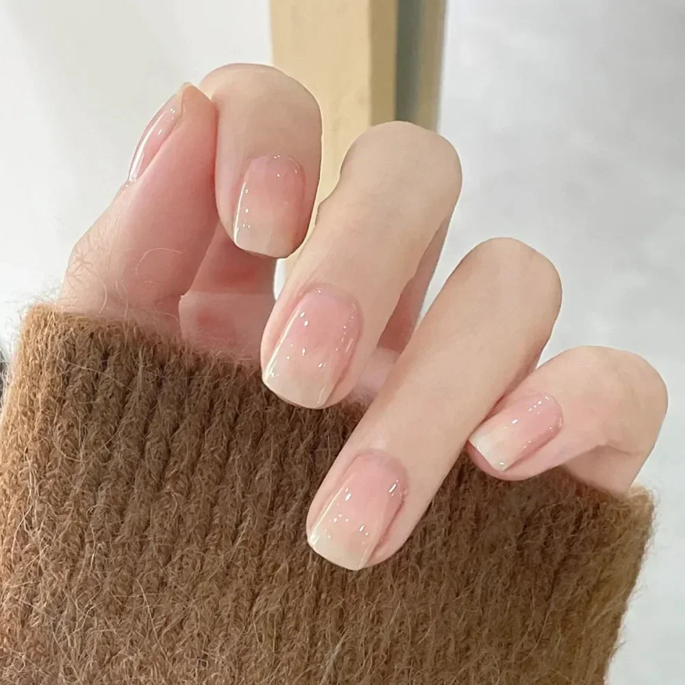 Gradient White Fake Nail Short Square Ballet Simple False Nails-1