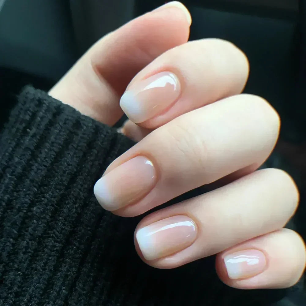 Gradient White Fake Nail Short Square Ballet Simple False Nails-49