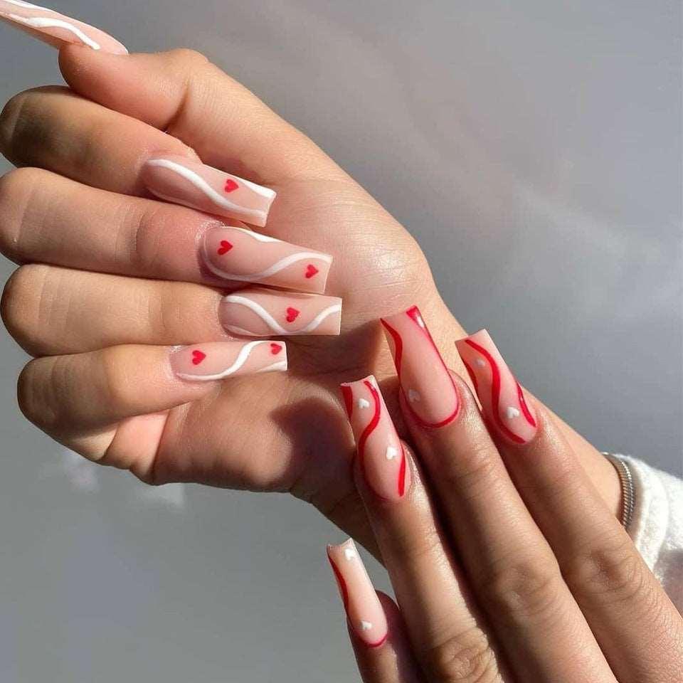 Long-Lasting Press-On Nails-14