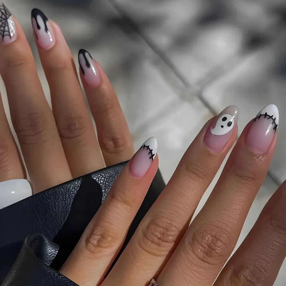 Skull-tastic Press-On Nails-9