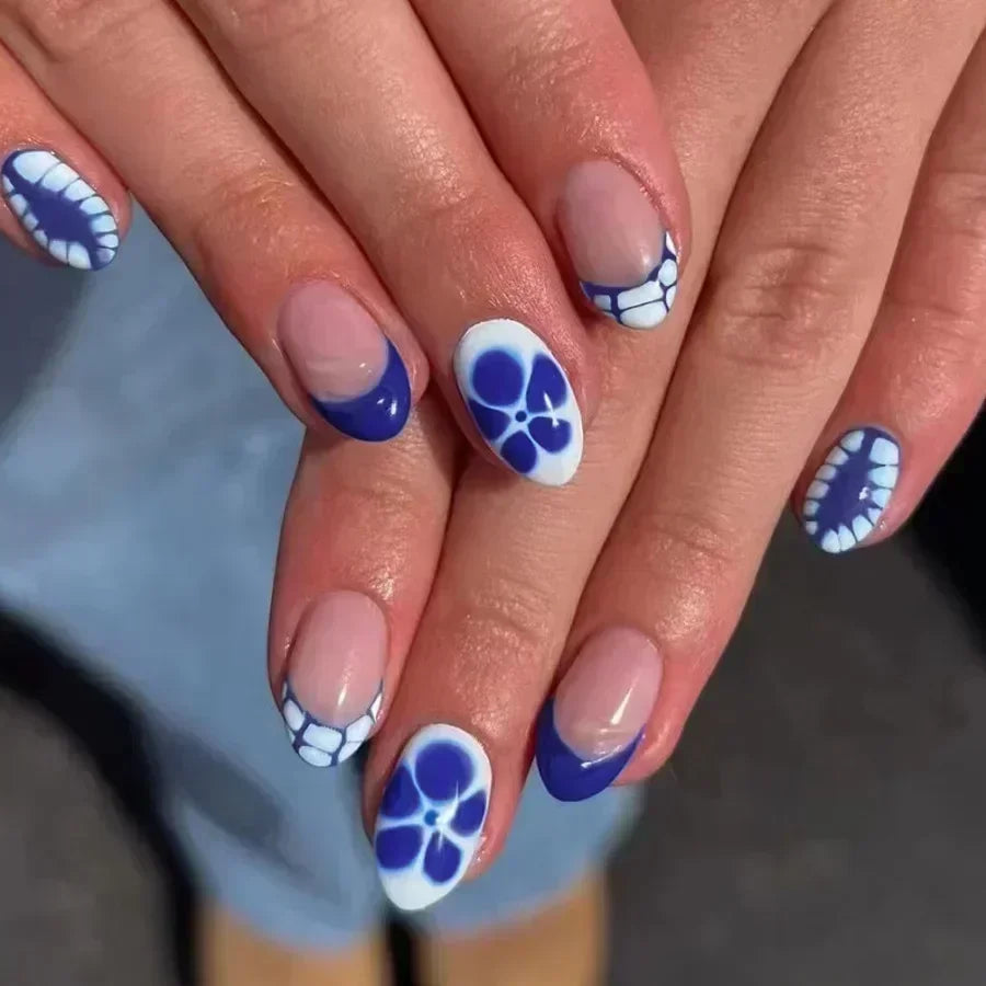 Stiletto Press-On Nails Set-9