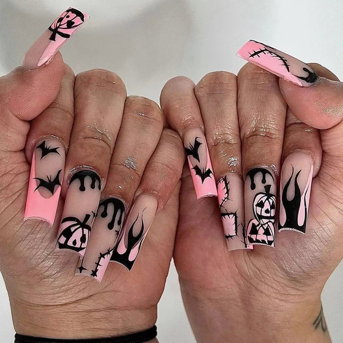 Tomie-Inspired Press-On Nails-11